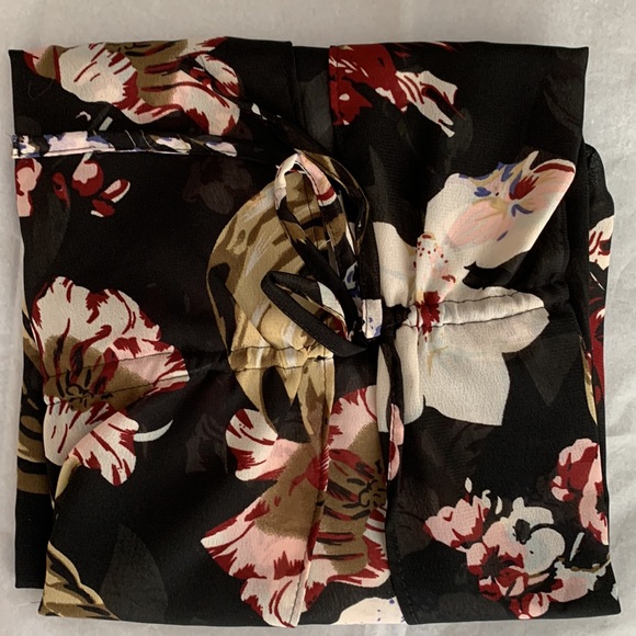 GREAT GIFT! Walter Baker Tulum Caftan Tropical Print O/S - Picture 6 of 7